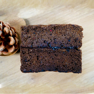 Chocolate cake potong