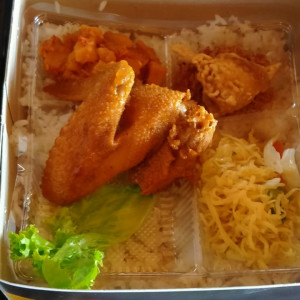 Nasi Box Paket 1