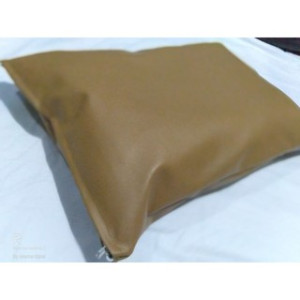 Sarung bantal oscar resleting