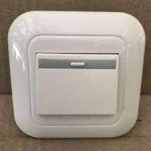 SAKLAR ENGKEL TUNGGAL PANASONIC