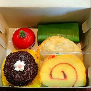 Paket Snack Box 1