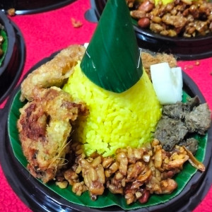 Tumpeng Mini Nasi Kuning
