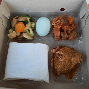 Nasi Kotak Paket 9