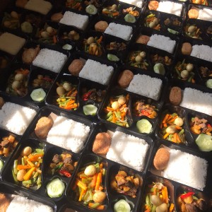 NASI DAGING LADA HITAM SAYUR OSENG ROLADE DAGING