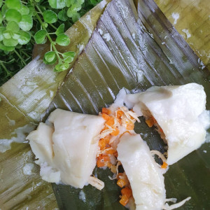 Bongko Mentuk Ayam Sayur