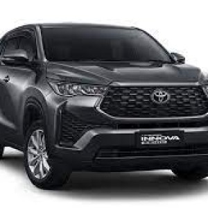 Sewa Toyota Innova Zenix