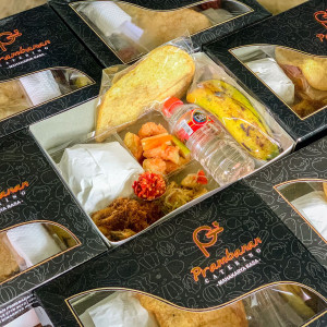 Paket Nasi box Prambnan 6