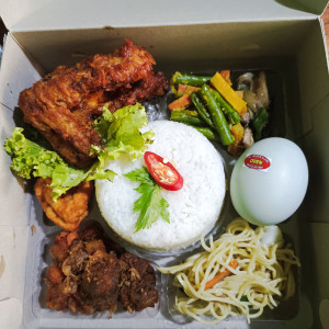 Nasi Kotak B