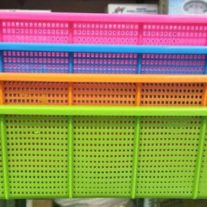 KERANJANG PLASTIK PERSEGI LION STAR