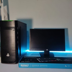 Komputer Core I3 gen 8100
