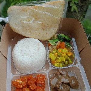 Nasi Box paket 2