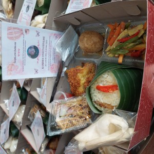 Nasi Box Liwet Rp30.000