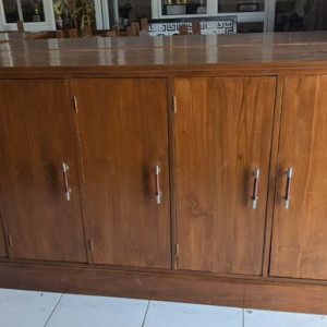 MEJA PENYIMPANAN RAPOT