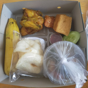 Dua Dewi - Nasi Box 40.000