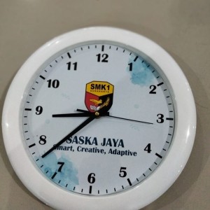 Jam Dinding Biasa