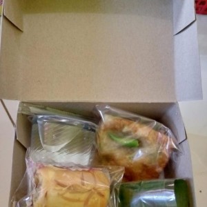 Paket Snack gurih manis