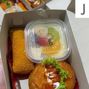 PAKET J - SNACK + AIR MINERAL