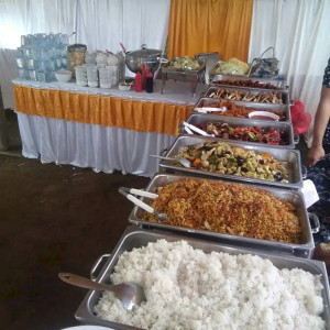 menu cepat saji prasmanan