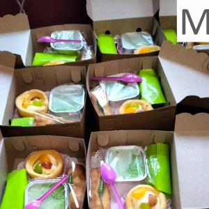 PAKET M - SNACK + AIR MINERAL