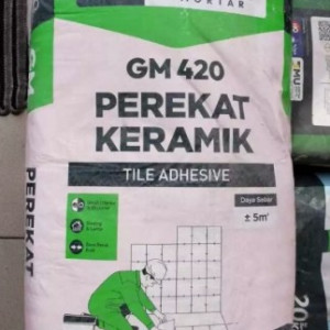 Giant Mortar GM 420 Semen Perekat Instan 25Kg