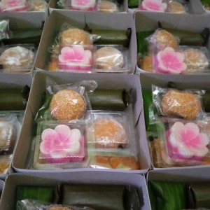 Snack box putri