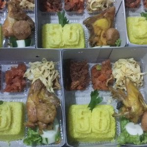 Nasi Kuning Box
