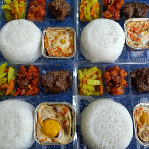 MAKAN BOX