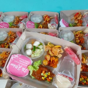 NASI BOX 4