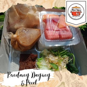 pake nasi box 4 catering bu sri ( nasi + rendang daging)