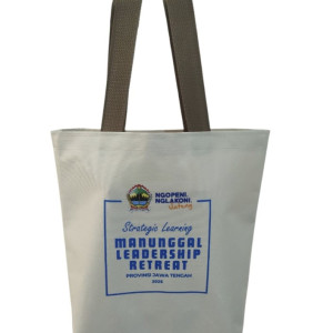 TOTE BAG KAIN