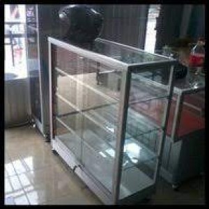 Etalase Kaca 1 m