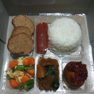 Rengganis Nasi Box