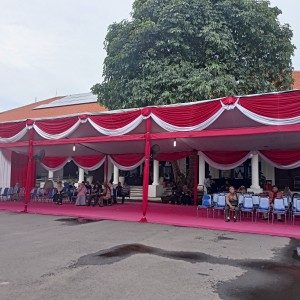 Sewa Tenda Kain Slayer (Per m2)