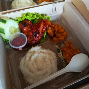 Paket Nasi Kotak Nikmat