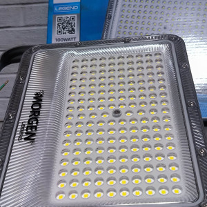 Lampu Sorot Morgen Lite 100 Watt