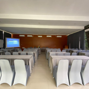 Sewa ruang rapat / meeting