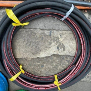 HOSE 3/4"  R4 P 1,90 NU-NU 45