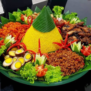 Tumpeng Tasyarkuran