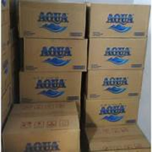 Aqua kemasan 330 ml