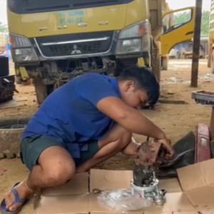 Pemeliharaan / Service Dumptruck