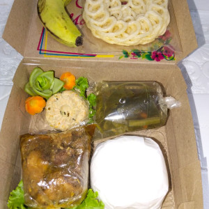 Paket Nasi Kotak Keche Amanah Menu Lansia