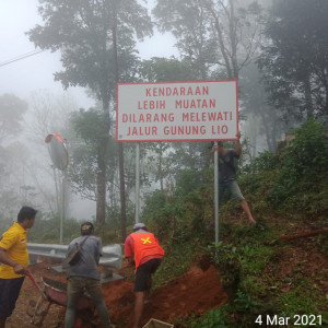 Rambu gawang 2 kaki ukuran 120 x 200 cm