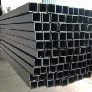 Besi Hollow Uk. 40 x 60 Mm