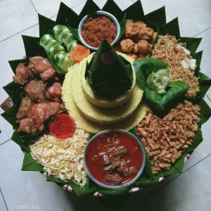 PAKET TUMPENG INGKUNG