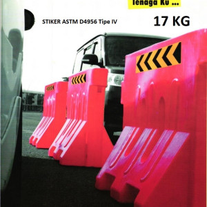 Road Barrier 17 kg Stiker ASTM D4956 Type IV