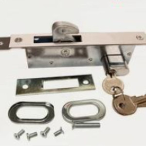 Heandle pintu aluminium + anak kunci