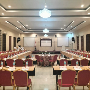 Fullboard Meeting Hotel Indah Palace Tawangmangu A