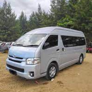Sewa Mobil Hiace
