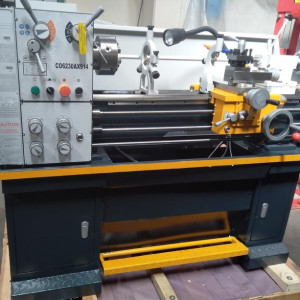 Mesin Bubut CO6230A merk Bench Lathe