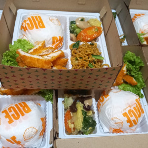Nasi Box Ayam Katsu